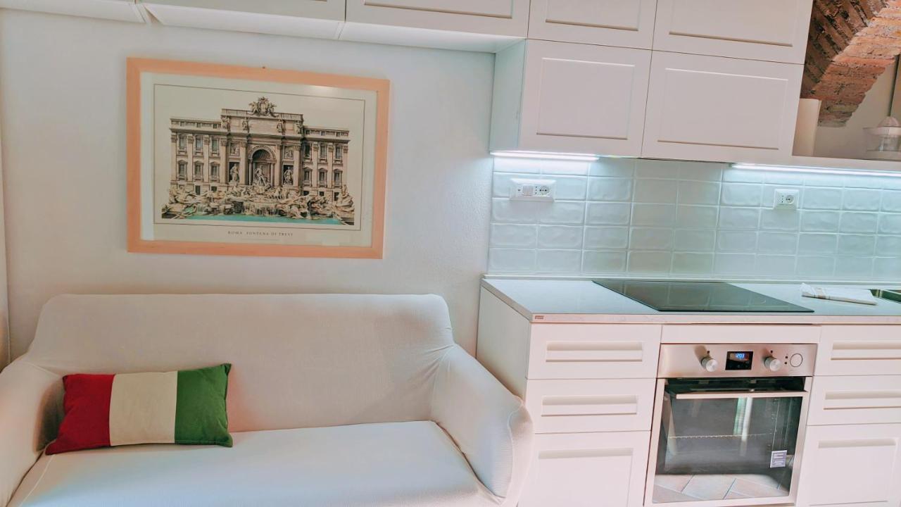 רומא Trevi President'S Apartment מראה חיצוני תמונה